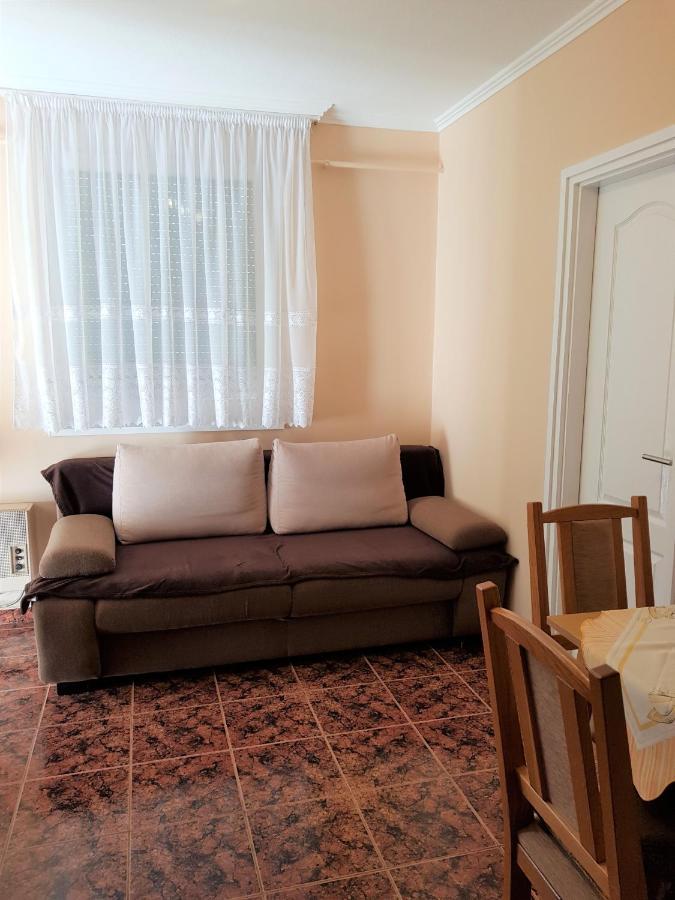 Henrietta Apartmanház Appartement Zalakaros Buitenkant foto