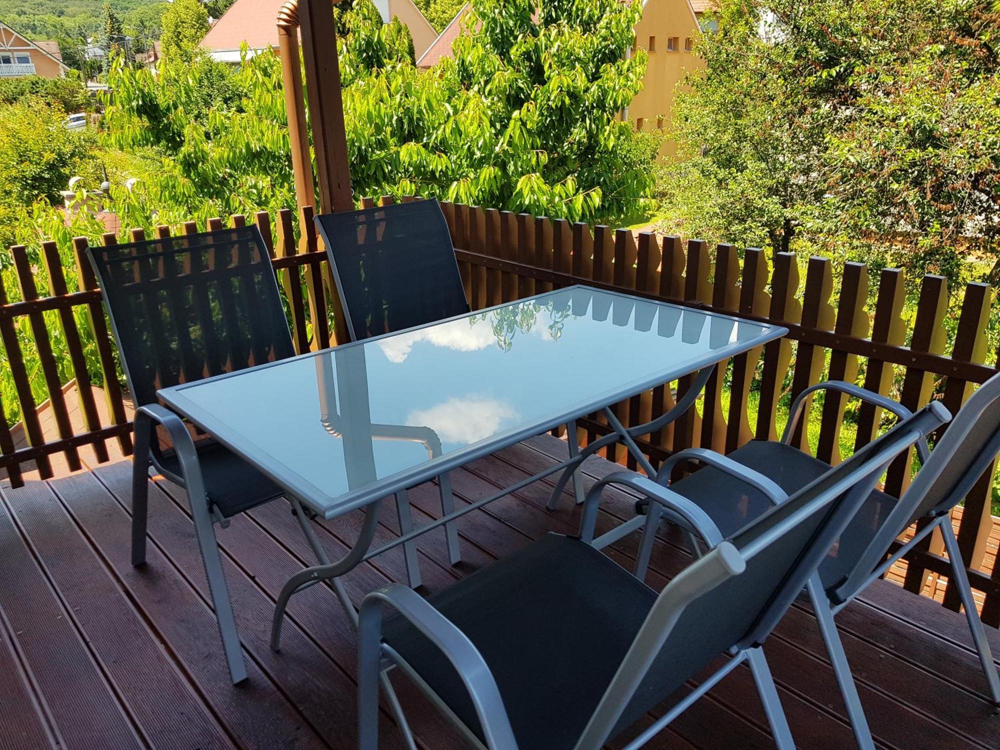 Henrietta Apartmanház Appartement Zalakaros Buitenkant foto